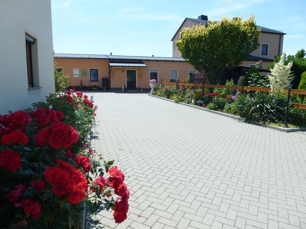 Hotel Gastehaus Schirner Niederau Exterior foto